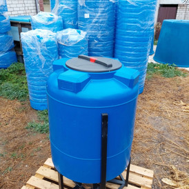 Фото-33879 Емкость вертикальная с конусным дном ВЦК-77 - 400 литров в металлической обрешётке. Спутник Агро.