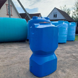 Емкость вертикально-прямоугольная 1000 литров (серия ВП) Спутник Агро