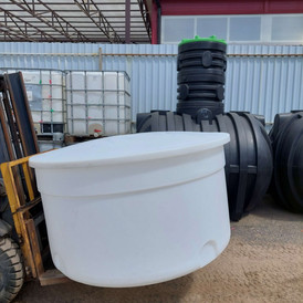 Фото-33723 Бак цилиндрический вертикальный 2000 литров