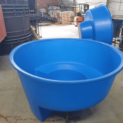 Фото-32658 Купель пластиковая с сиденьем 2400 л.