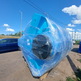 Фото-24586 Резервуар цилиндрический вертикальный 10000 литров с дыхательным клапаном для жидкостей с плотностью до 1 г/см3