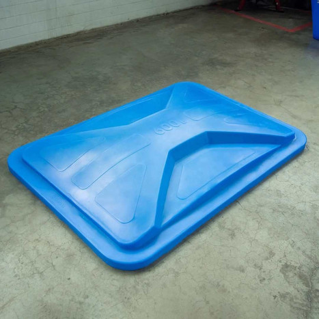 Фото-25354 Ванна KN 600л NEW синяя с крышкой